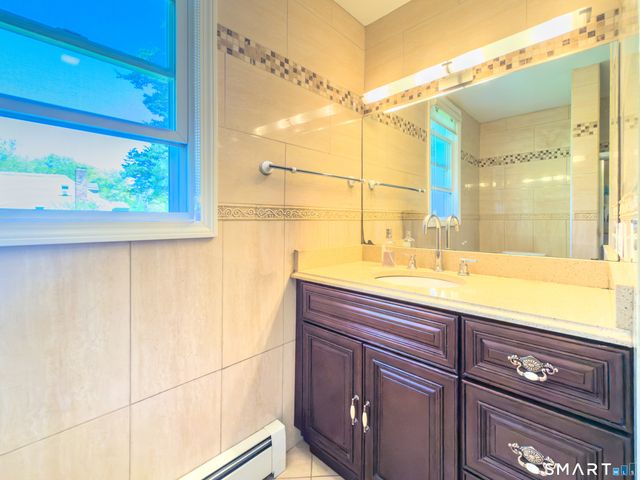 359 Dogwood Road, Orange, CT 06477