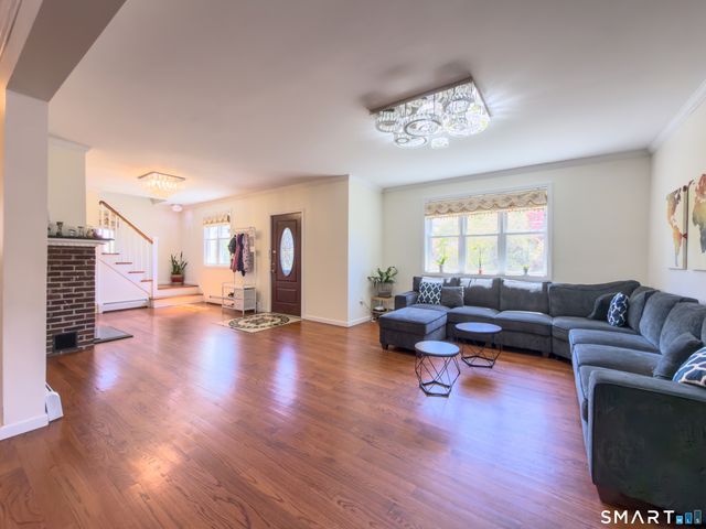 359 Dogwood Road, Orange, CT 06477