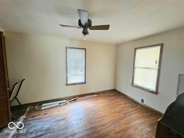 1621 R Avenue, New Castle, IN 47362