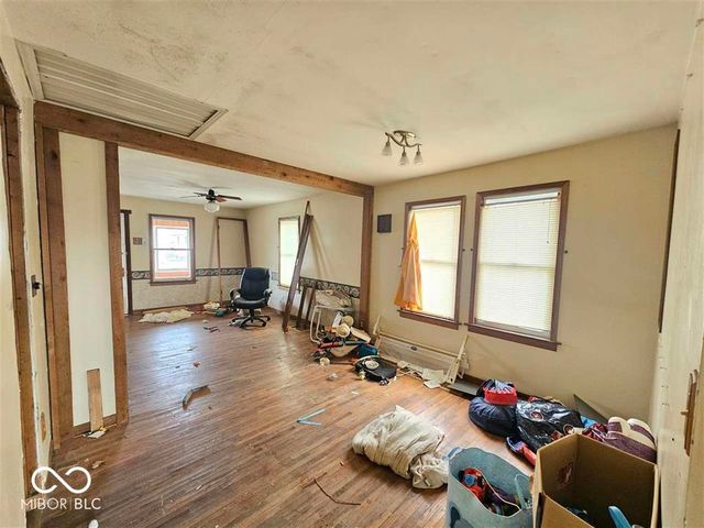1621 R Avenue, New Castle, IN 47362