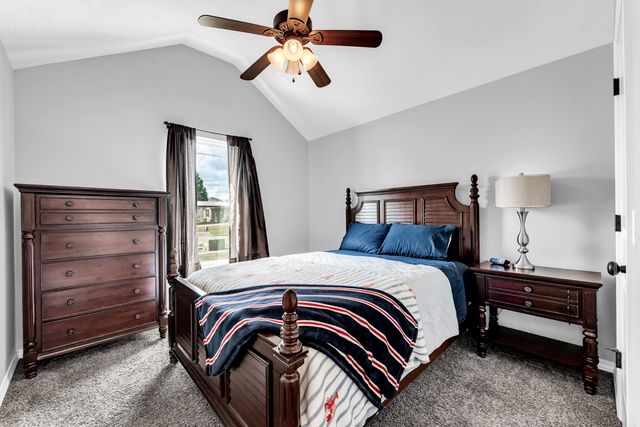 612 N Lincoln Avenue, Republic, MO 65738