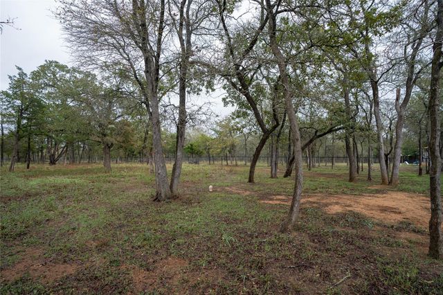 362 Saint Johns RD, Dale, TX 78616