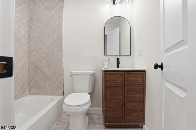 470 14Th Ave, Newark City, NJ 07106