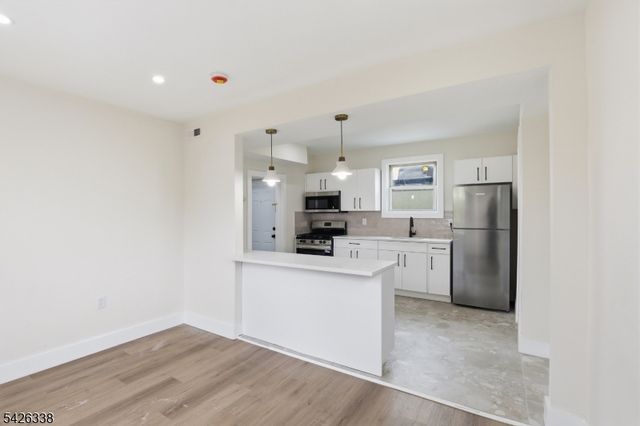 470 14Th Ave, Newark City, NJ 07106