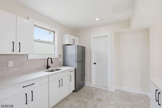 470 14Th Ave, Newark City, NJ 07106