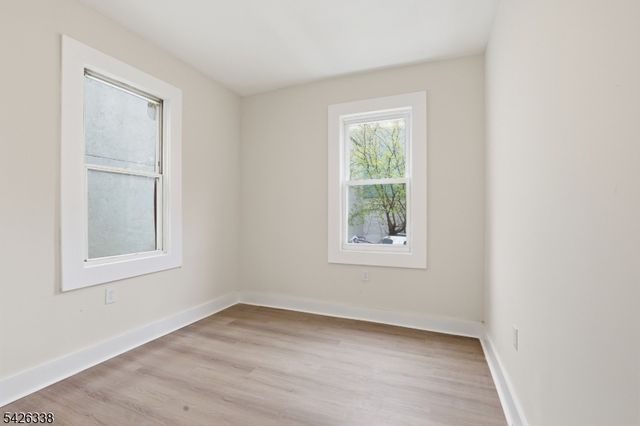 470 14Th Ave, Newark City, NJ 07106