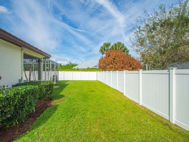 445 Wingate Terrace SW, Vero Beach, FL 32968