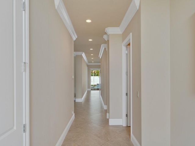 445 Wingate Terrace SW, Vero Beach, FL 32968
