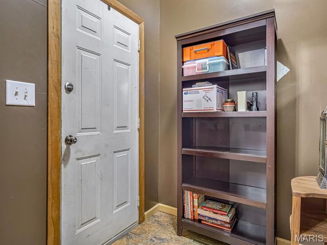 107 N Euclid Avenue, Marissa, IL 62257