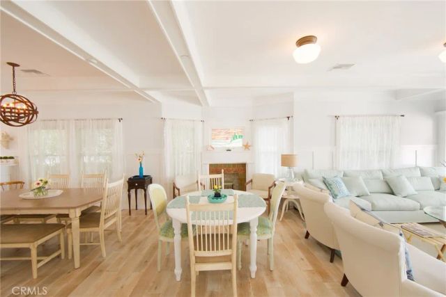 2219 Ocean Avenue, Santa Monica, CA 90405
