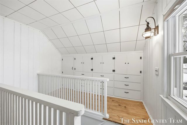 803 S Griffin Street, Grand Haven, MI 49417