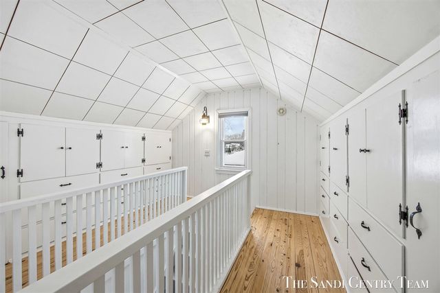 803 S Griffin Street, Grand Haven, MI 49417