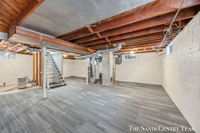 803 S Griffin Street, Grand Haven, MI 49417