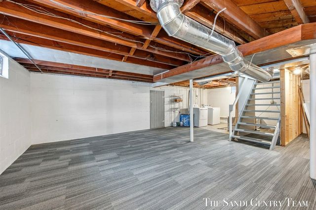 803 S Griffin Street, Grand Haven, MI 49417