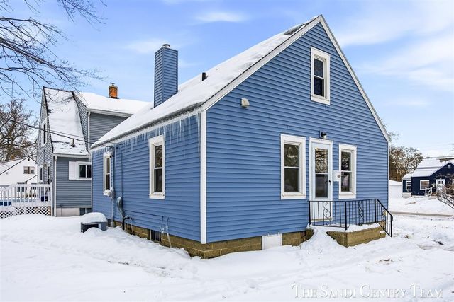 803 S Griffin Street, Grand Haven, MI 49417