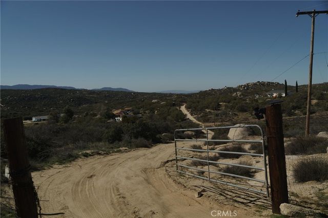 53984 Daniela Street, Aguanga, CA 92536