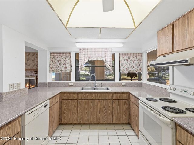 2351 Palm Springs Court, Spring Hill, FL 34606