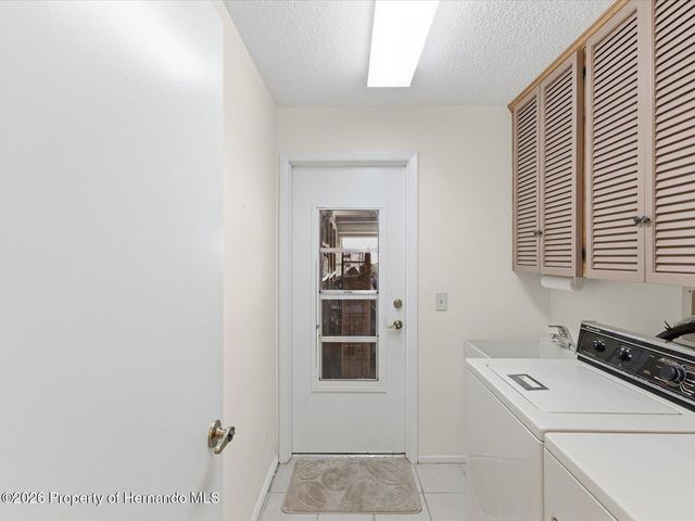 2351 Palm Springs Court, Spring Hill, FL 34606