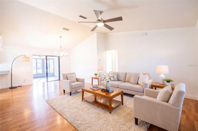 185 SE 62ND AVENUE, Ocala, FL 34472