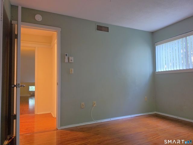52 Great Meadow Lane 19D, Farmington, CT 06001