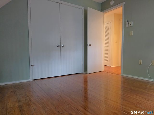 52 Great Meadow Lane 19D, Farmington, CT 06001