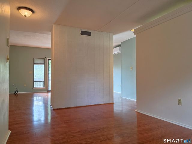 52 Great Meadow Lane 19D, Farmington, CT 06001