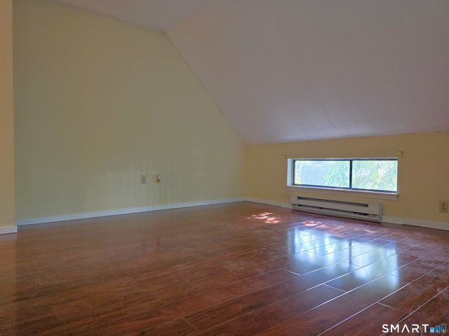 52 Great Meadow Lane 19D, Farmington, CT 06001