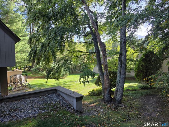 52 Great Meadow Lane 19D, Farmington, CT 06001