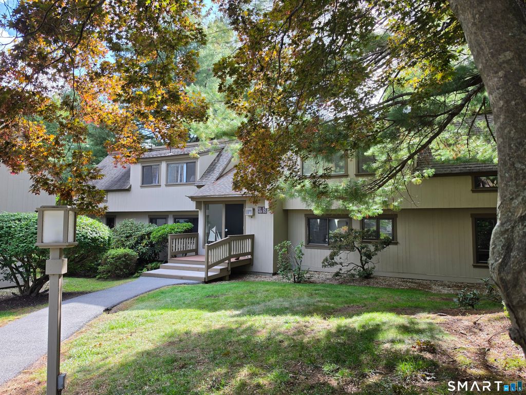 52 Great Meadow Lane 19D, Farmington, CT 06001