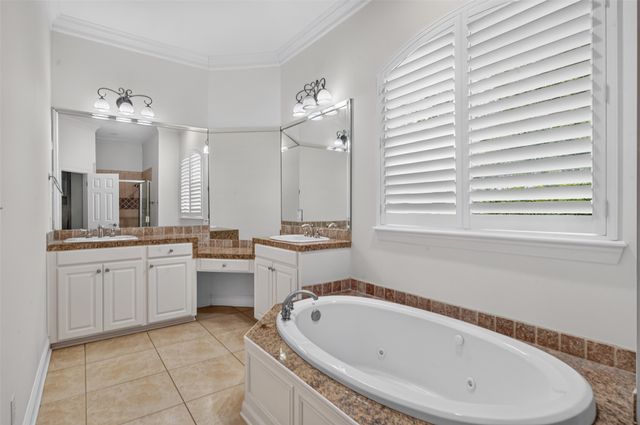 1 Beaux Rivages Drive, Shreveport, LA 71106