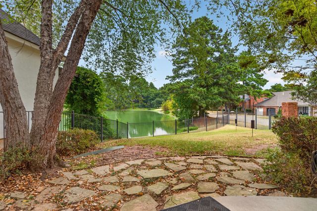 1 Beaux Rivages Drive, Shreveport, LA 71106