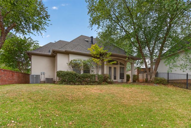 1 Beaux Rivages Drive, Shreveport, LA 71106