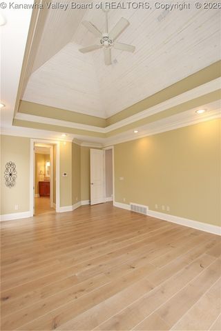 6005 Pinnacle View Drive, Hurricane, WV 25526