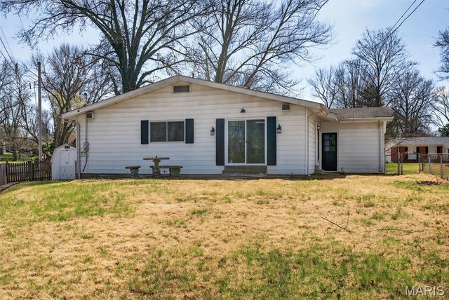 3345 Steed Drive, Florissant, MO 63033