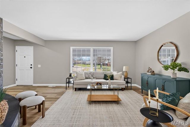 3345 Steed Drive, Florissant, MO 63033