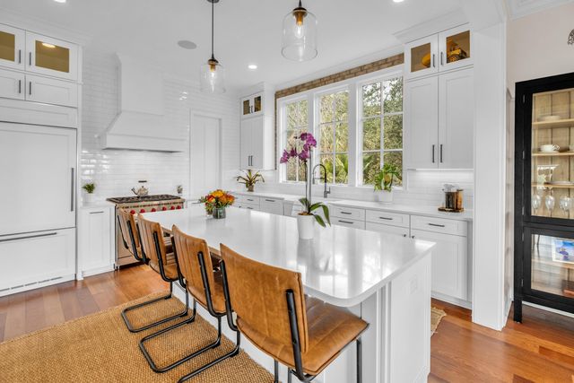 1352 Headquarters Plantation Drive, Johns Island, SC 29455