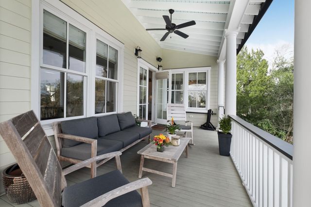 1352 Headquarters Plantation Drive, Johns Island, SC 29455