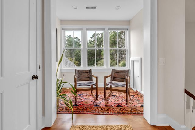 1352 Headquarters Plantation Drive, Johns Island, SC 29455