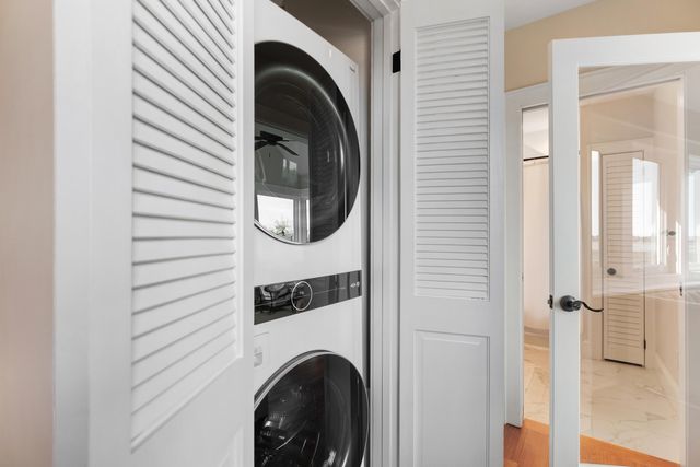 1352 Headquarters Plantation Drive, Johns Island, SC 29455