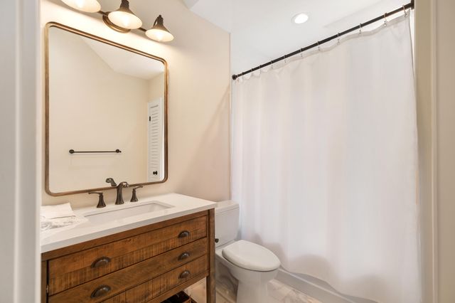 1352 Headquarters Plantation Drive, Johns Island, SC 29455