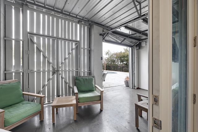 1352 Headquarters Plantation Drive, Johns Island, SC 29455