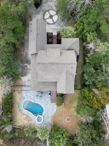 1352 Headquarters Plantation Drive, Johns Island, SC 29455