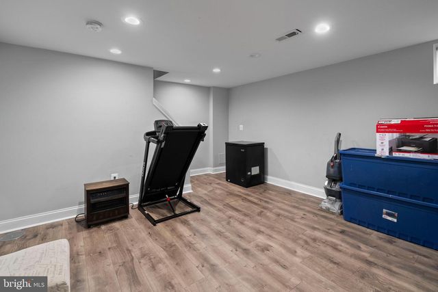 4237 FLOWERTON RD, Baltimore, MD 21229