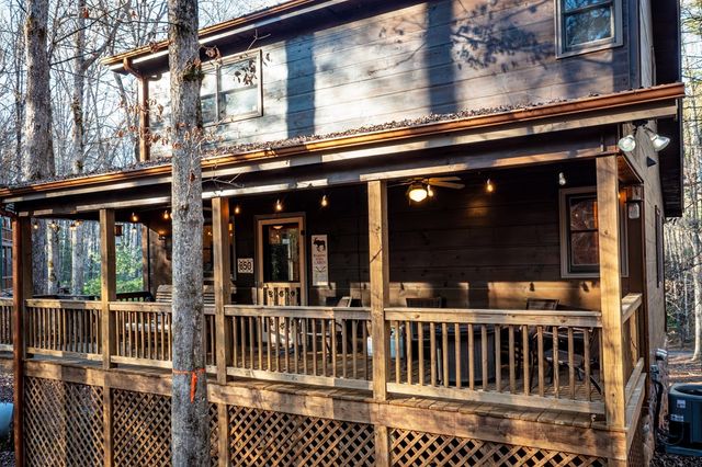 850 Mountain Lake Circle, Blue Ridge, GA 30513