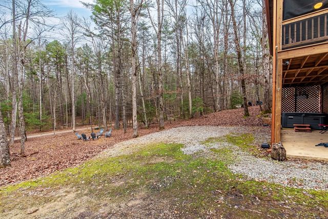 850 Mountain Lake Circle, Blue Ridge, GA 30513