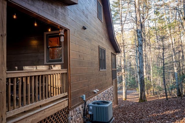 850 Mountain Lake Circle, Blue Ridge, GA 30513