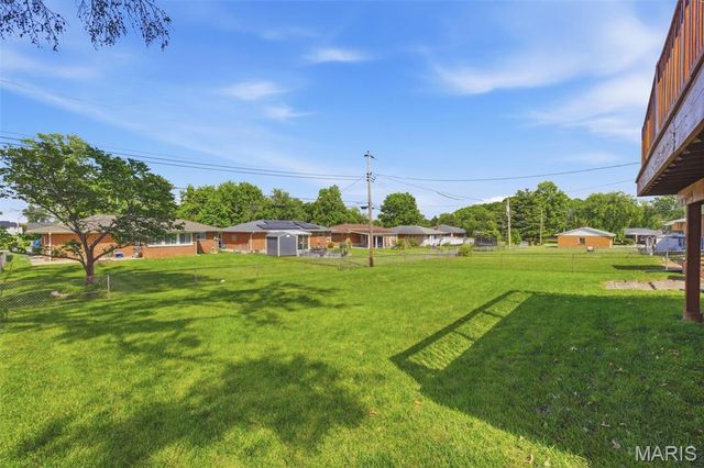 1215 Victory Drive, Unincorporated, MO 63125