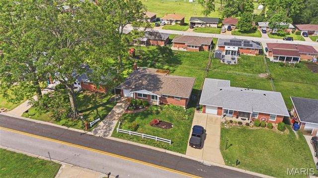 1215 Victory Drive, Unincorporated, MO 63125
