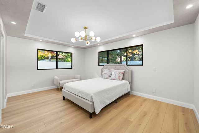 14145 Weddington Street, Sherman Oaks, CA 91401