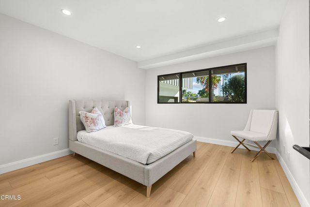 14145 Weddington Street, Sherman Oaks, CA 91401